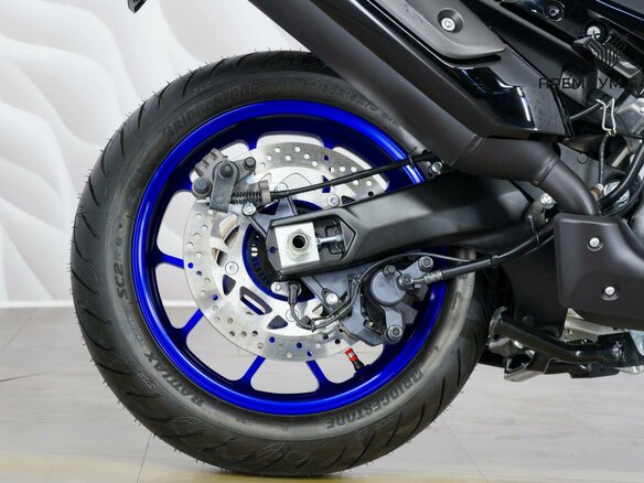2025 Yamaha TMAX, чёрный, 1499000 рублей - вид 8