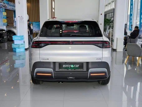 2026 Changan Qiyuan Q05 51.9 kWh II, серебристый, 2320000 рублей, вид 5