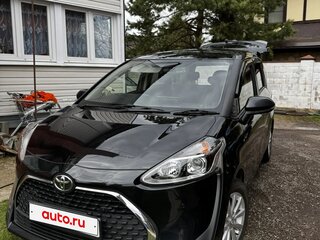 2021 Toyota Sienta II Рестайлинг, чёрный, 1600000 рублей, вид 1