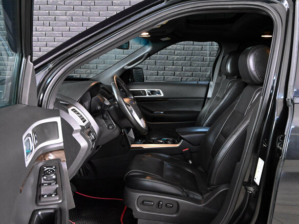 2012 Ford Explorer V, чёрный - вид 8