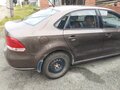 2015 Volkswagen Polo V, коричневый - вид 2