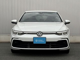 2022 Volkswagen Golf VIII, белый, 1900000 рублей, вид 2