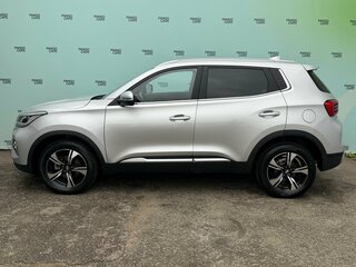 2024 Chery Tiggo 4 Pro I Рестайлинг, серебристый, 1545000 рублей, вид 4