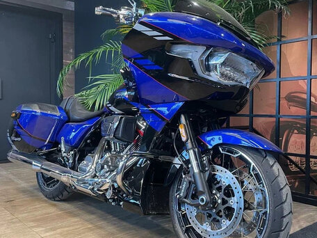2025 Harley-Davidson CVO Road Glide, синий, 6500000 рублей, вид 2