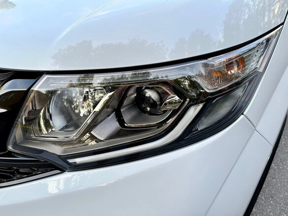 2017 Honda Stepwgn Spada V, белый - вид 9
