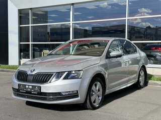 2019 Skoda Octavia III (A7) Рестайлинг, серебристый, 1350000 рублей, вид 3