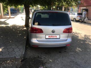 2011 Volkswagen Touran I Рестайлинг 2, серебристый, 1000000 рублей, вид 4