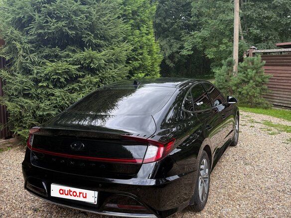 2020 Hyundai Sonata VIII (DN8), чёрный, 2590000 рублей - вид 2