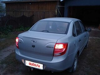 2015 Lada (ВАЗ) Granta I, серебристый, 600000 рублей, вид 3