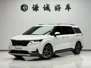2023 Kia Carnival IV, белый, 4985000 рублей, вид 1