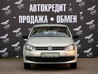 2014 Volkswagen Polo V, серый, 670000 рублей, вид 2