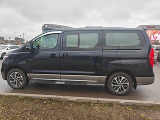 2020 Hyundai Grand Starex I Рестайлинг 2, синий, 4800000 рублей, вид 4