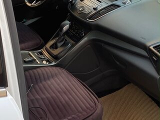 2017 Ford Kuga II Рестайлинг, белый, 1650000 рублей, вид 5