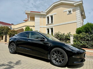 2020 Tesla Model 3 Standart Plus I, чёрный, 2800000 рублей, вид 1