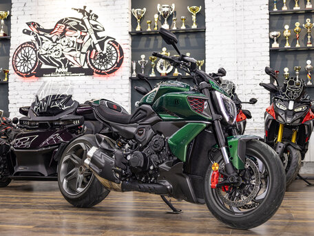 2026 Ducati Diavel V4, зелёный, 6490000 рублей, вид 4