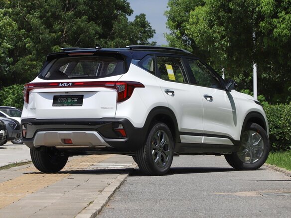2026 Kia Seltos I Рестайлинг, белый, 2417000 рублей - вид 5