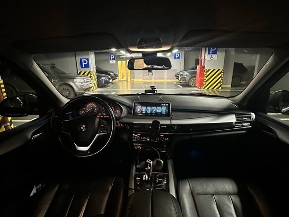 2017 BMW X5 25d III (F15), чёрный, 3900000 рублей - вид 9
