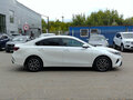 2022 Kia Cerato IV Рестайлинг, белый, 1962000 рублей - вид 3