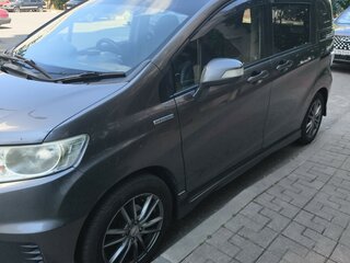 2012 Honda Freed Spike I Рестайлинг, серый, 899000 рублей, вид 3