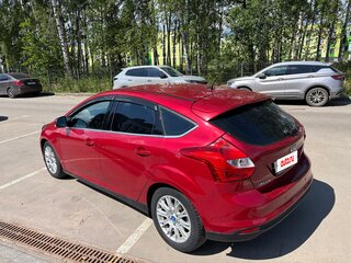 2012 Ford Focus III, красный, 600000 рублей, вид 5