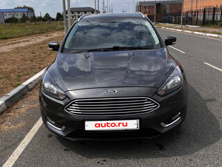 2017 Ford Focus III Рестайлинг, серый, 1100000 рублей, вид 2