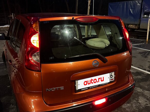 2006 Nissan Note I, красный, 425000 рублей - вид 4