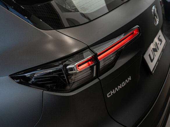 2025 Changan UNI-S I, серый, 3179900 рублей - вид 14