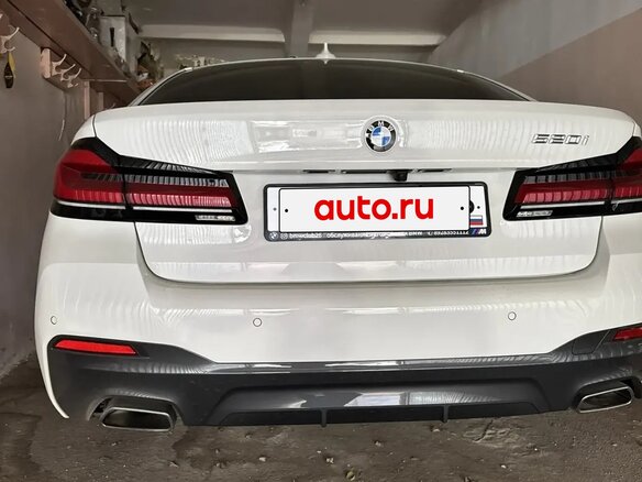 2022 BMW 5 серии 520i VII (G30/G31/G38) Рестайлинг, белый, 5600000 рублей - вид 4