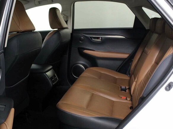 2016 Lexus NX 200t I, белый, 2490000 рублей - вид 10