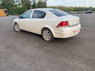 2011 Opel Astra H Рестайлинг, белый, 430000 рублей, вид 5