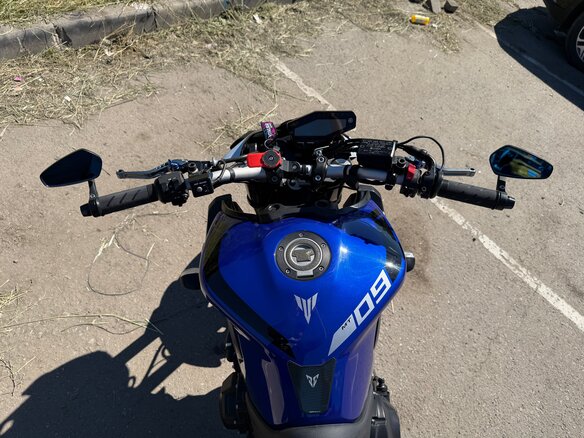 2017 Yamaha MT-09 (FZ-09), синий, 780000 рублей - вид 13