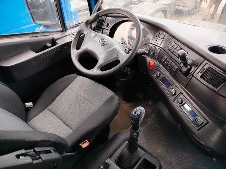 2023 IVECO-Hongyan 6x4 (CQ4256), синий, 3239145 рублей, вид 5