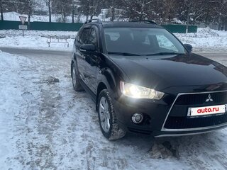 2012 Mitsubishi Outlander II Рестайлинг, чёрный, 1690000 рублей, вид 4