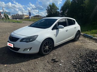 2012 Opel Astra J Рестайлинг, белый, 450000 рублей, вид 2