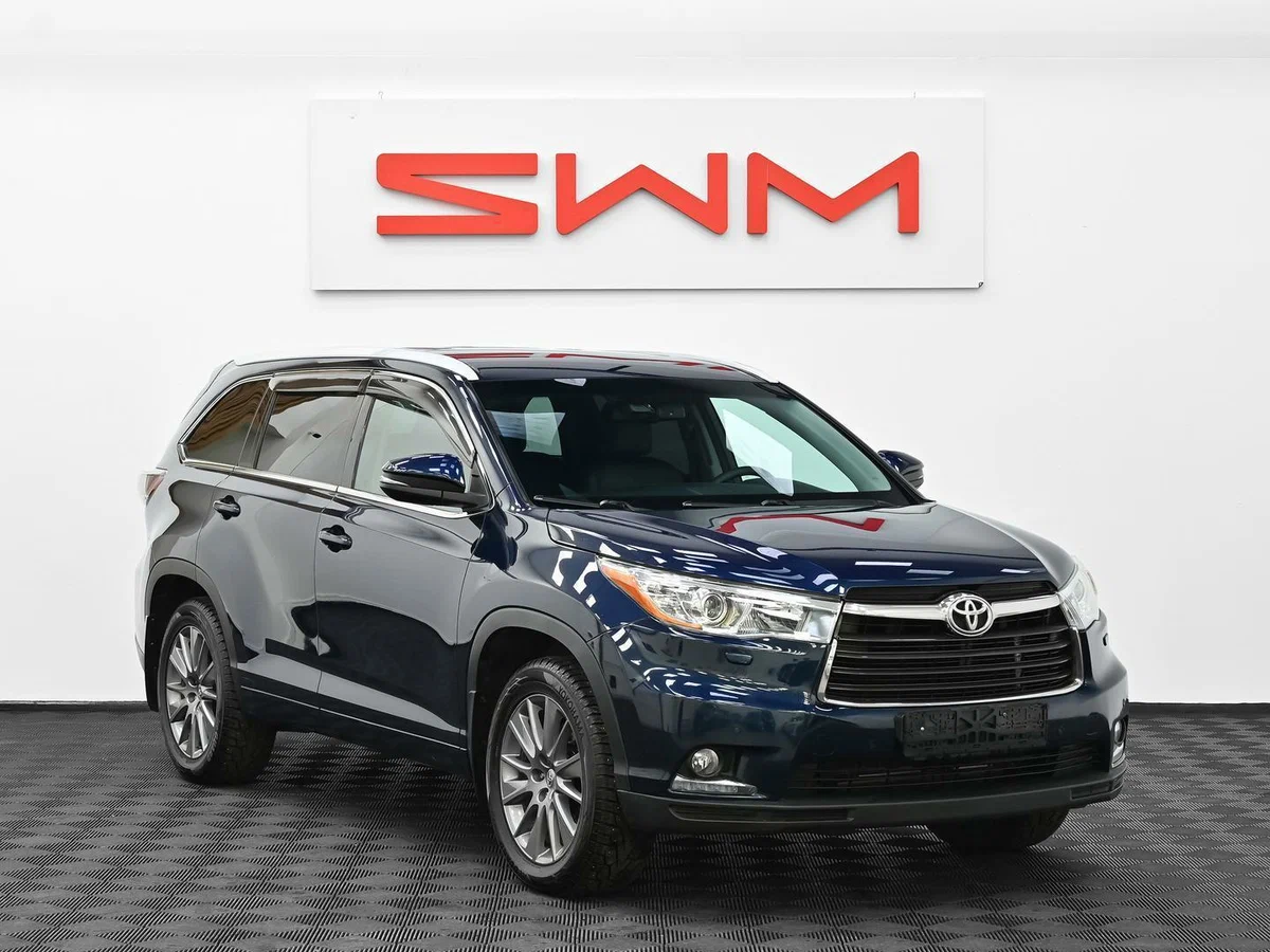 Открыть фотографии: Toyota Highlander III (XU50)