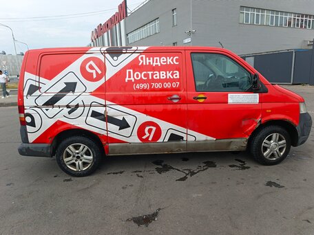 2007 Volkswagen Transporter, красный, 700000 рублей, вид 3