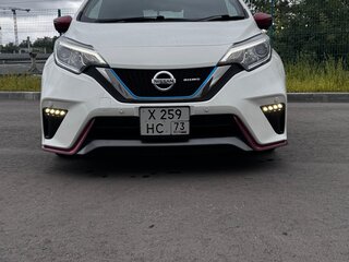 2018 Nissan Note Nismo e-Power II Рестайлинг, белый, 1500000 рублей, вид 1