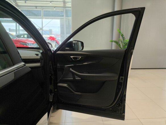 2025 Chery Tiggo 4 I Рестайлинг 2, чёрный, 2265000 рублей - вид 11