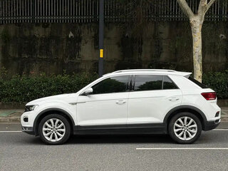 2019 Volkswagen T-Roc I, белый, 1450007 рублей, вид 5