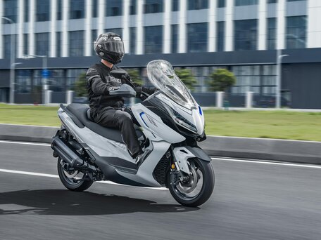 2026 Zontes ZT368-E, серый, 649990 рублей, вид 2
