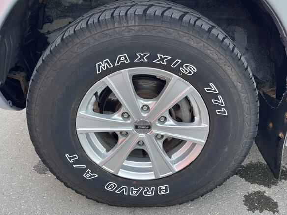 2004 Mitsubishi Pajero III Рестайлинг, серебристый, 820000 рублей - вид 17