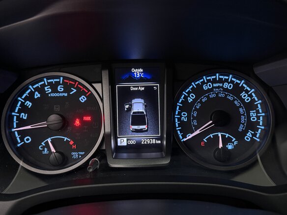 2022 Toyota Tacoma III, белый, 5190000 рублей - вид 11