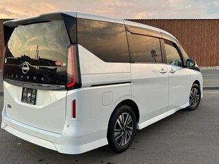 2023 Nissan Serena VI (C28), белый, 2350000 рублей, вид 4