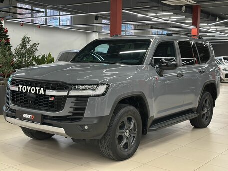 Toyota Land Cruiser 300 Series