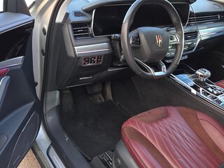 2024 Hongqi HS5 I, золотистый, 2390000 рублей, вид 5