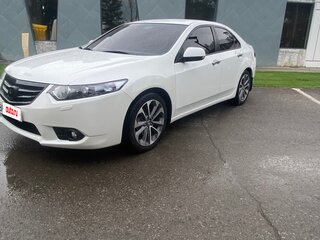 2012 Honda Accord VIII Рестайлинг, белый, 1450000 рублей, вид 1