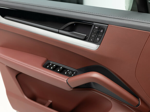 2023 Porsche Cayenne III Рестайлинг, серый, 12890000 рублей - вид 8