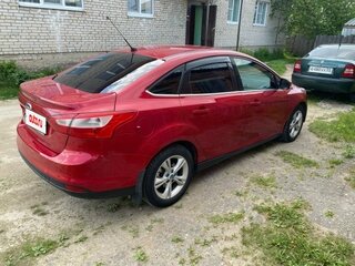 2012 Ford Focus III, красный, 660000 рублей, вид 2
