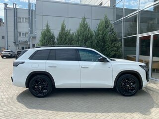 2026 Volkswagen Teramont Pro II (China Market), белый, 6350000 рублей, вид 4