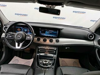 2020 Mercedes-Benz E-Класс 200 V (W213, S213, C238), чёрный, 2948468 рублей, вид 5